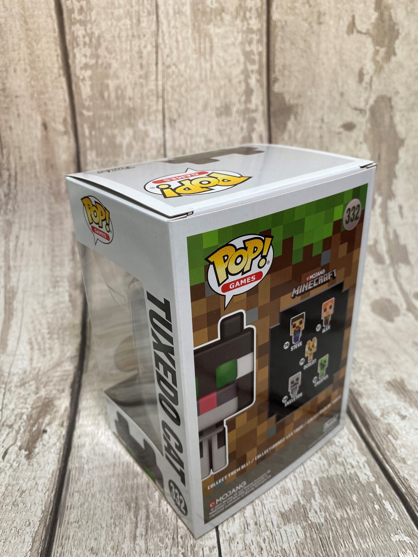Tuxedo Cat Funko Pop! Vinyl Figure (Chase Version)