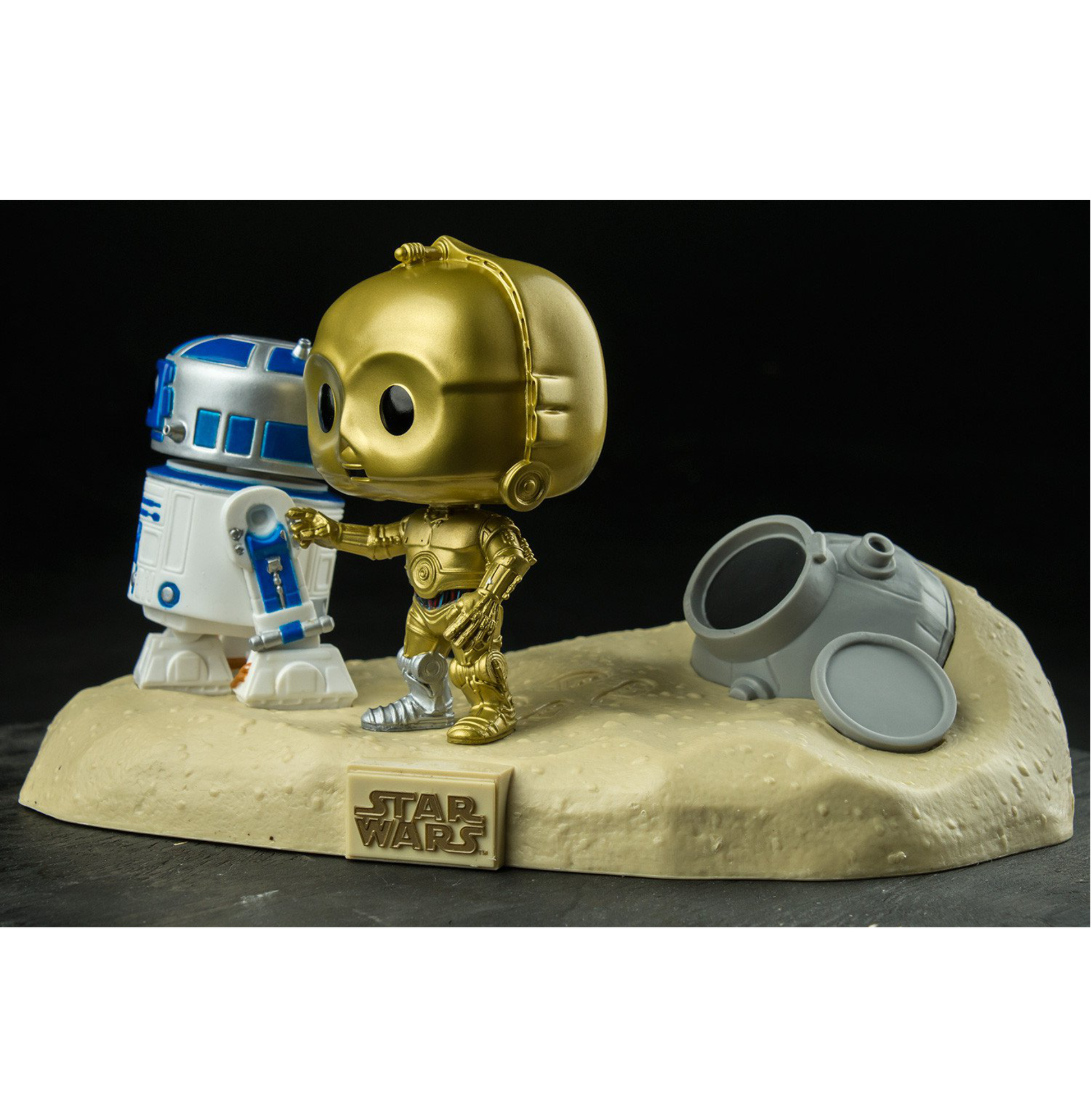 koolaz-ltd - Star Wars - C-3PO and R2-D2 Escape Pod Landing Movie Moments Pop! Vinyl Figure 2-Pack - Funko - Pop Vinyl
